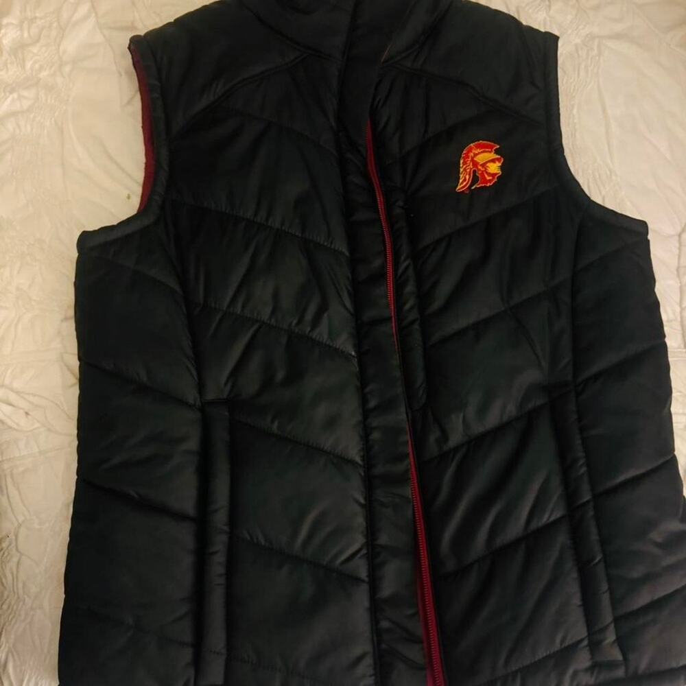 Reversible: Usc trojans red and black Vest